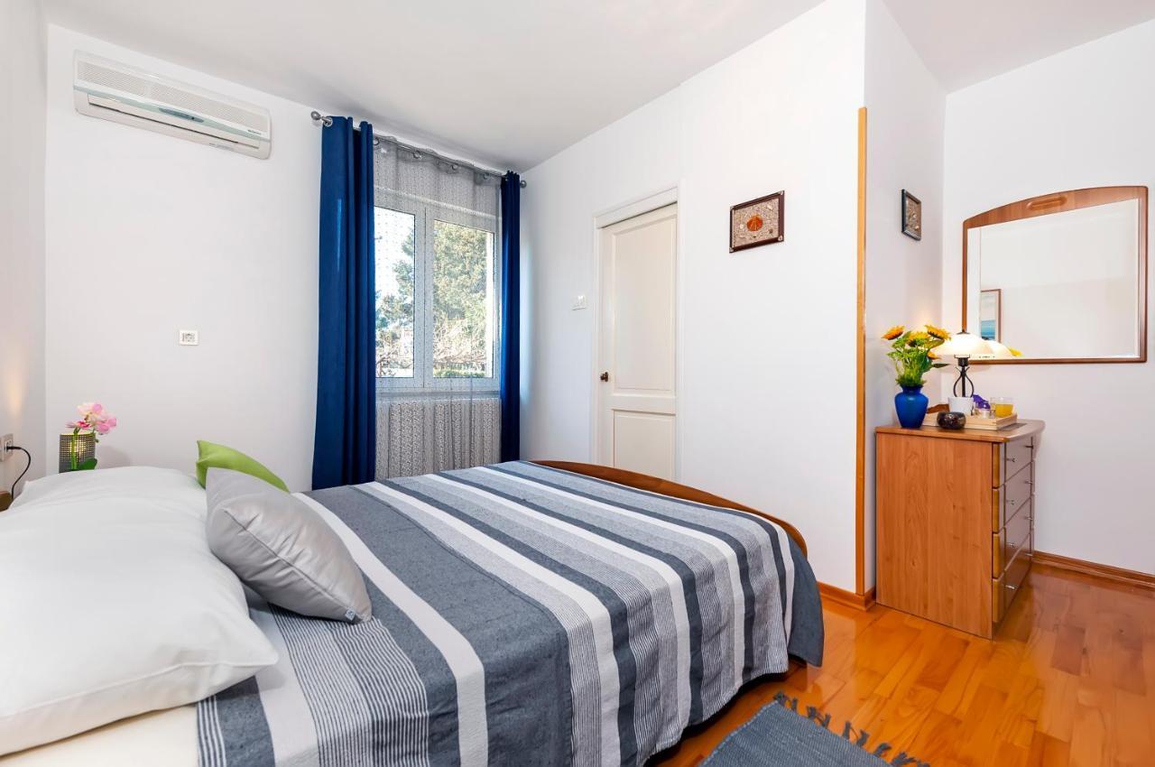 Apartment & Rooms Graciela Rovinj Luaran gambar