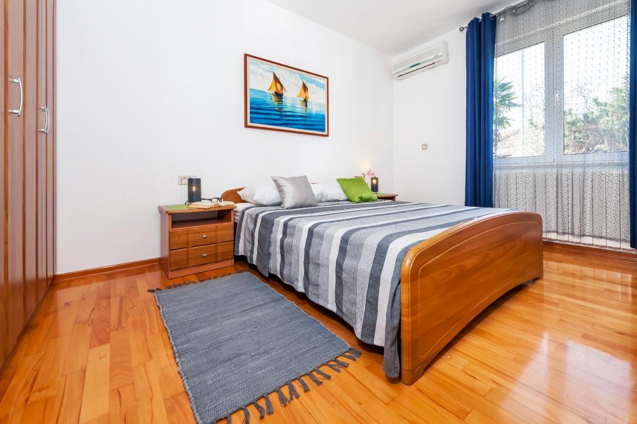 Apartment & Rooms Graciela Rovinj Luaran gambar