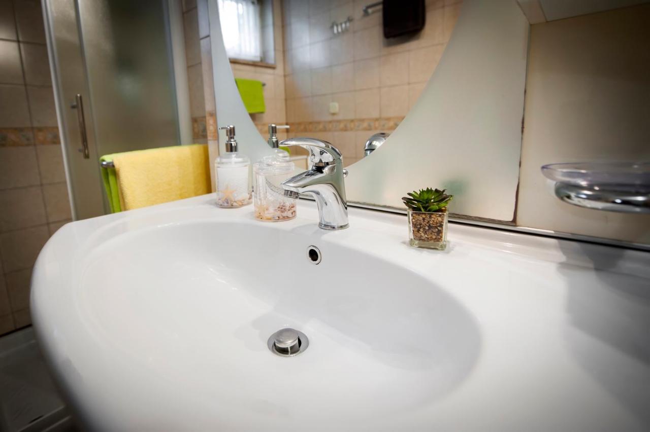 Apartment & Rooms Graciela Rovinj Luaran gambar