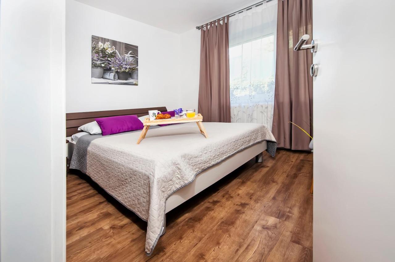 Apartment & Rooms Graciela Rovinj Luaran gambar