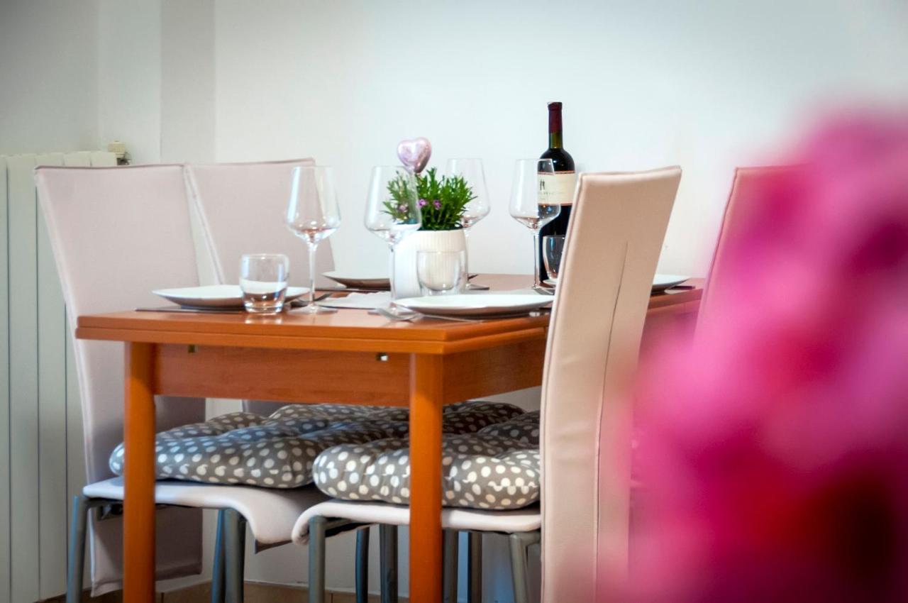 Apartment & Rooms Graciela Rovinj Luaran gambar