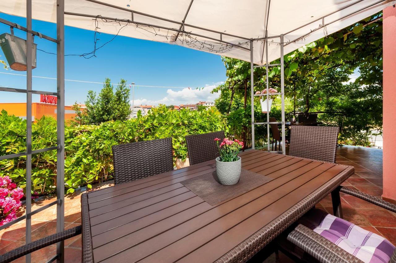 Apartment & Rooms Graciela Rovinj Luaran gambar