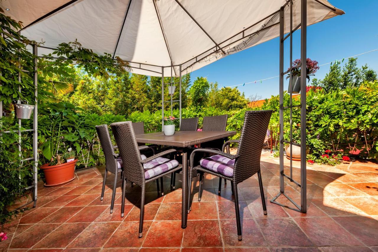 Apartment & Rooms Graciela Rovinj Luaran gambar